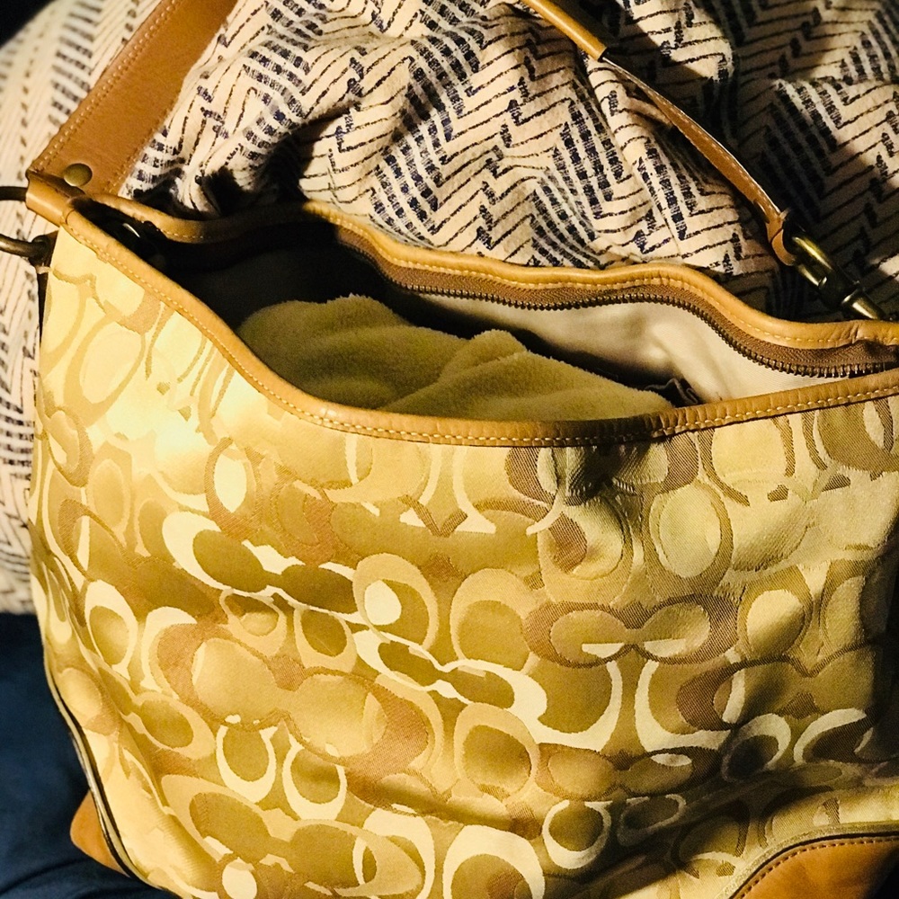 Coach Purse - Picture 2 of 5